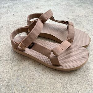 Teva Tan Women's Sandals